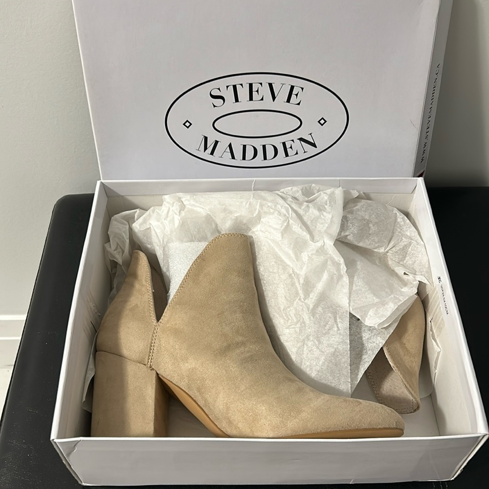Steve Madden booties